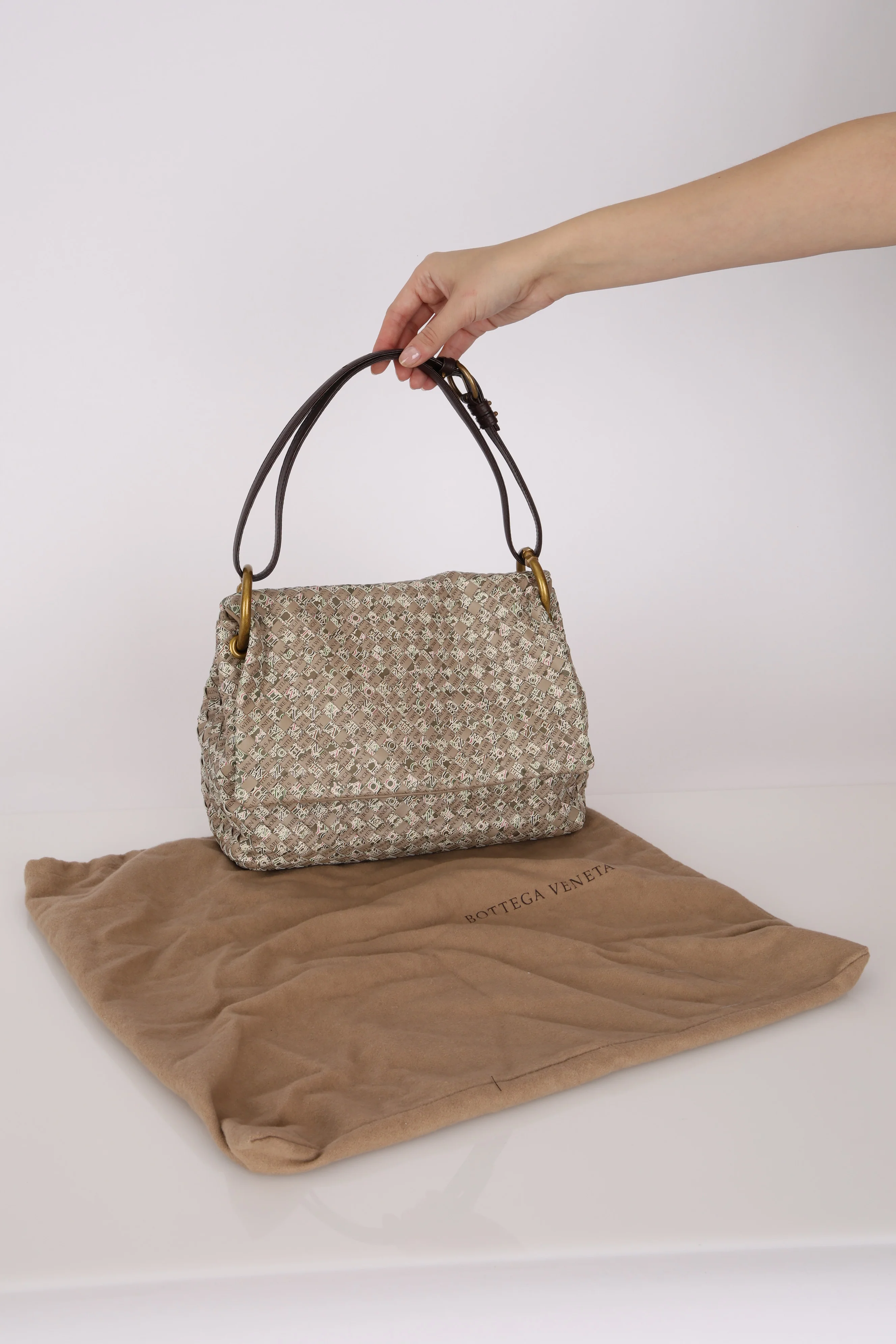 Rare Bottega Veneta 2008 Ayers Newspaper Script Intrecciato Shoulder Bag - Image 4