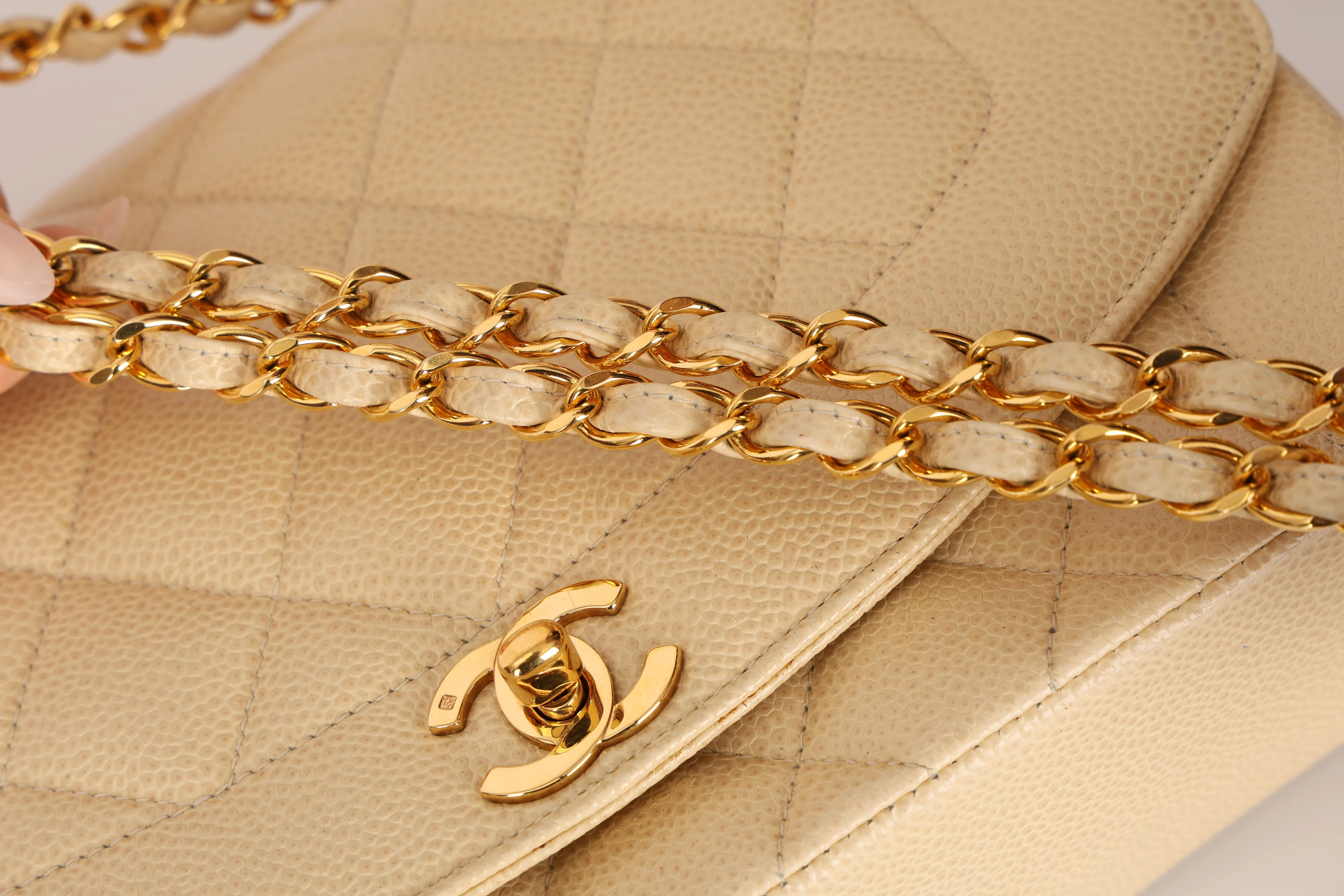 Rare Chanel 1993 Vanilla Caviar Medium Diana Flap 24K GP - Image 15