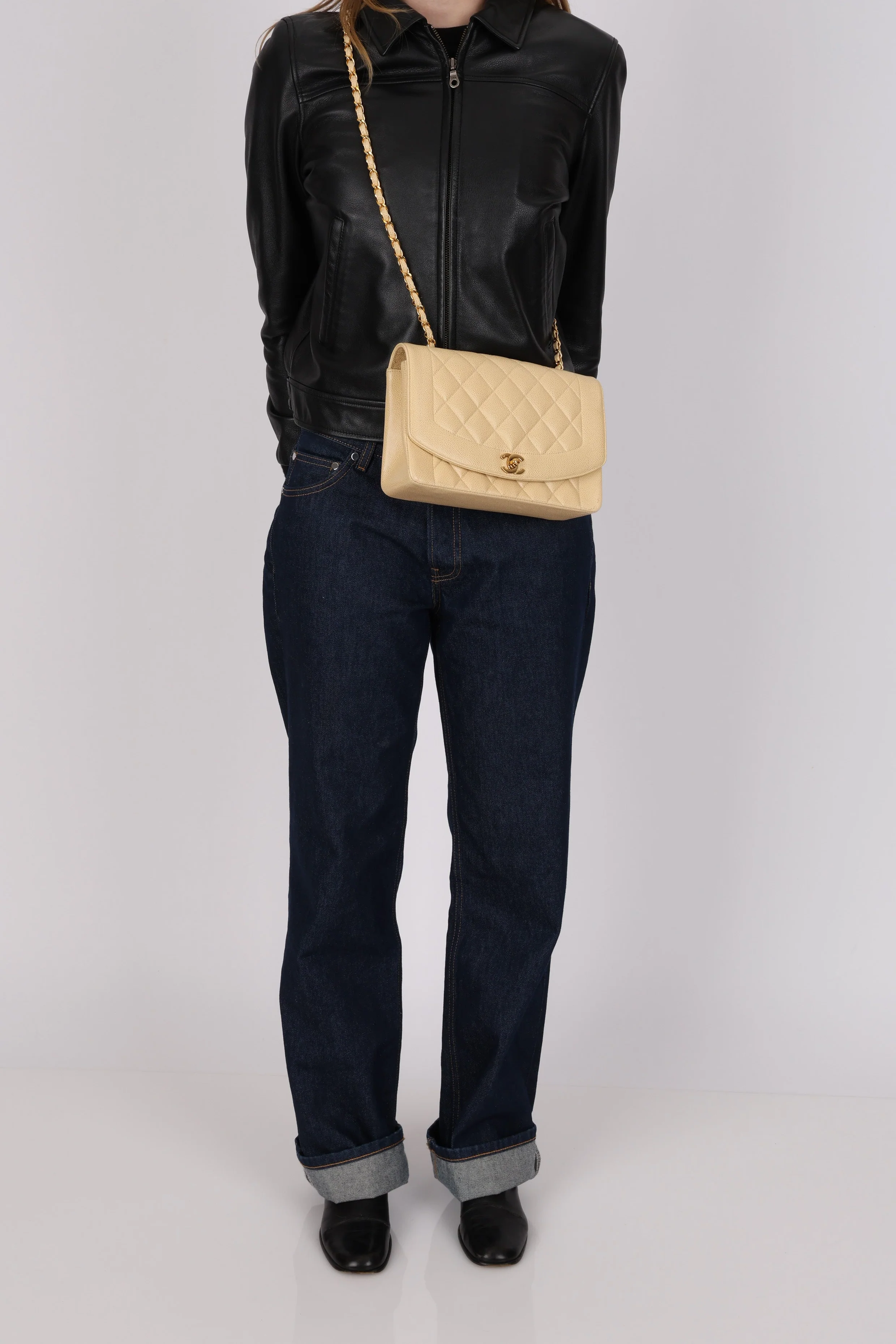 Rare Chanel 1993 Vanilla Caviar Medium Diana Flap 24K GP - Image 18