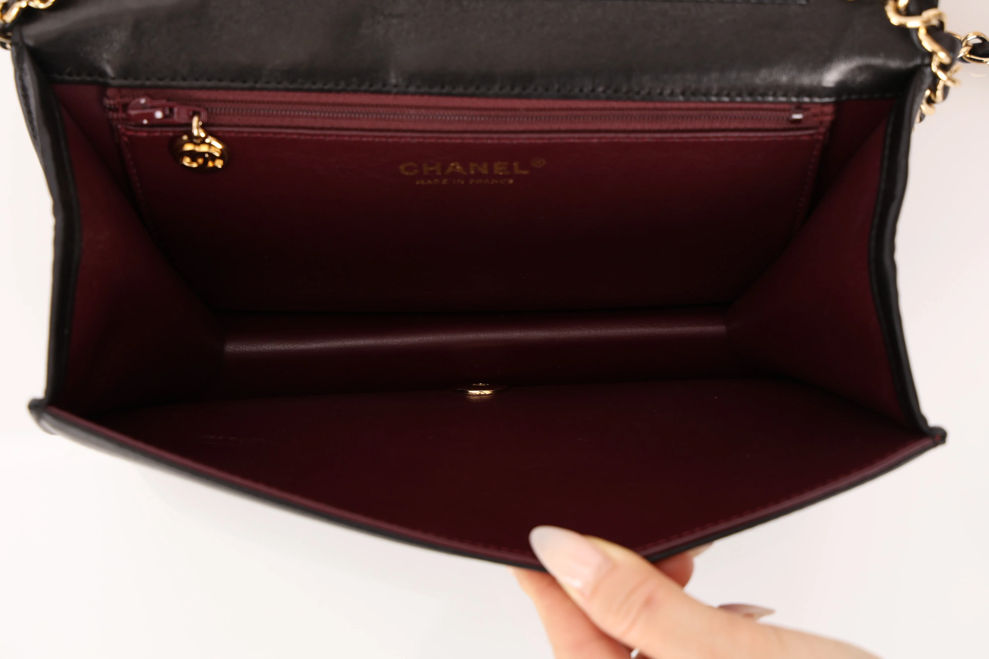 Chanel 2009 Black Lambskin Turnlock Full Flap Bag GHW - Image 5