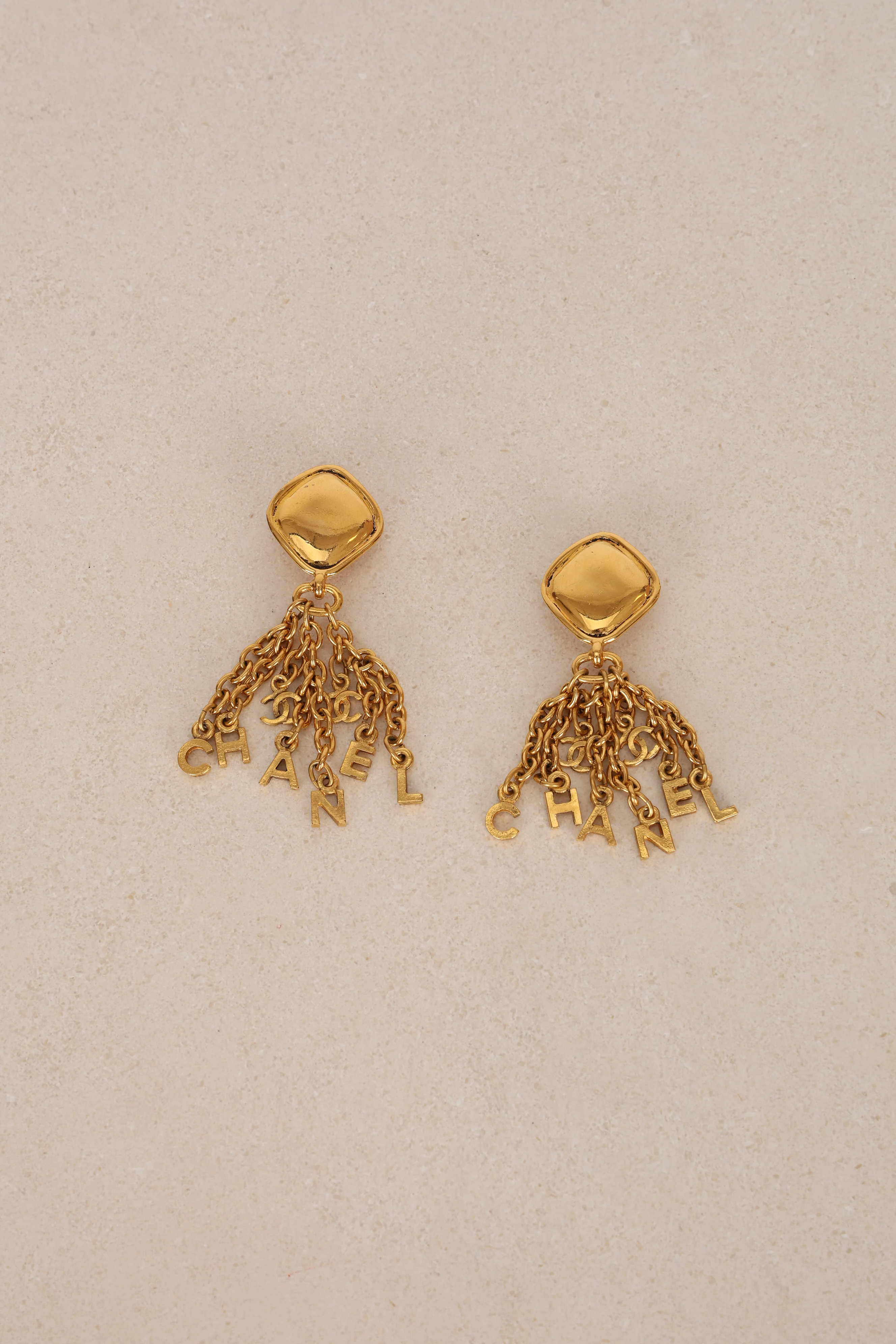 Chanel 1970s-1980s Letter Logo Drop Clip-On Earrings 24K GP - Image 3