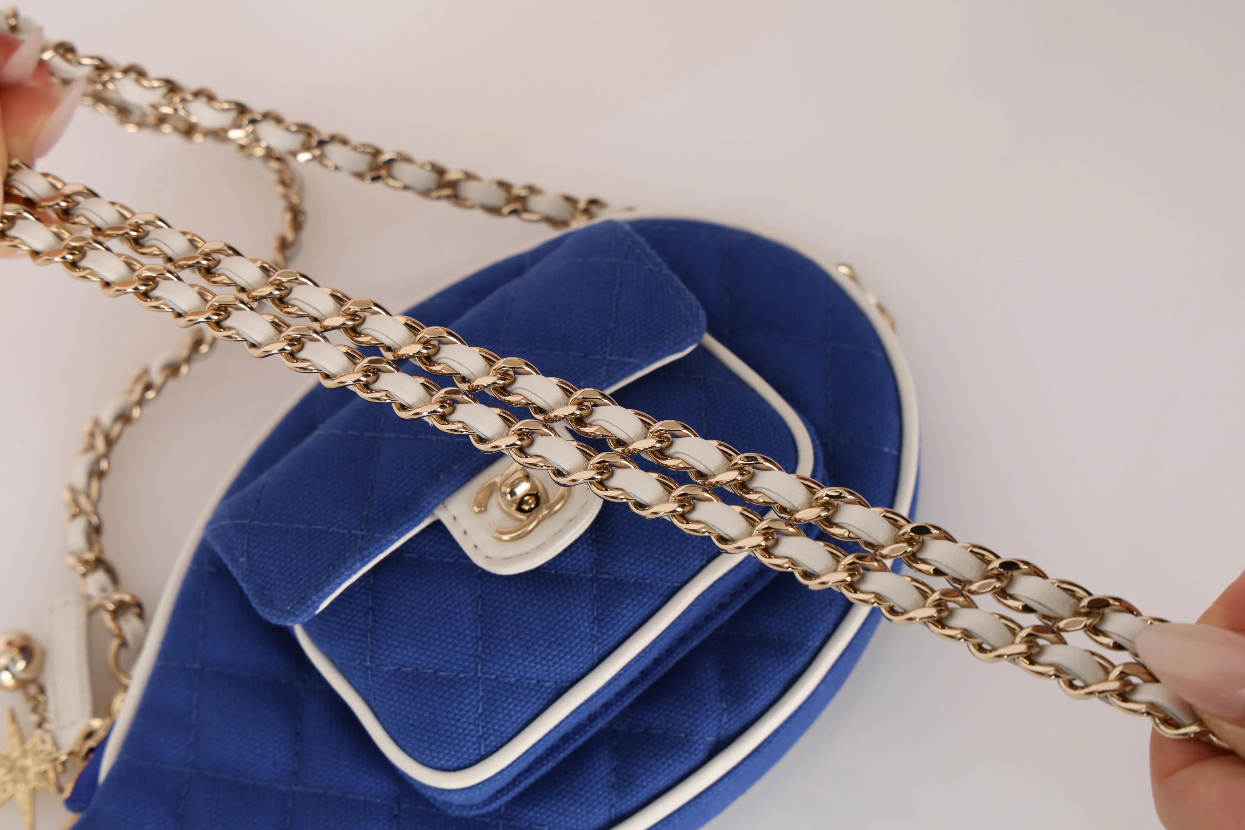 Rare Chanel 23C Runway Tennis Racquet Clutch with Chain - Image 11