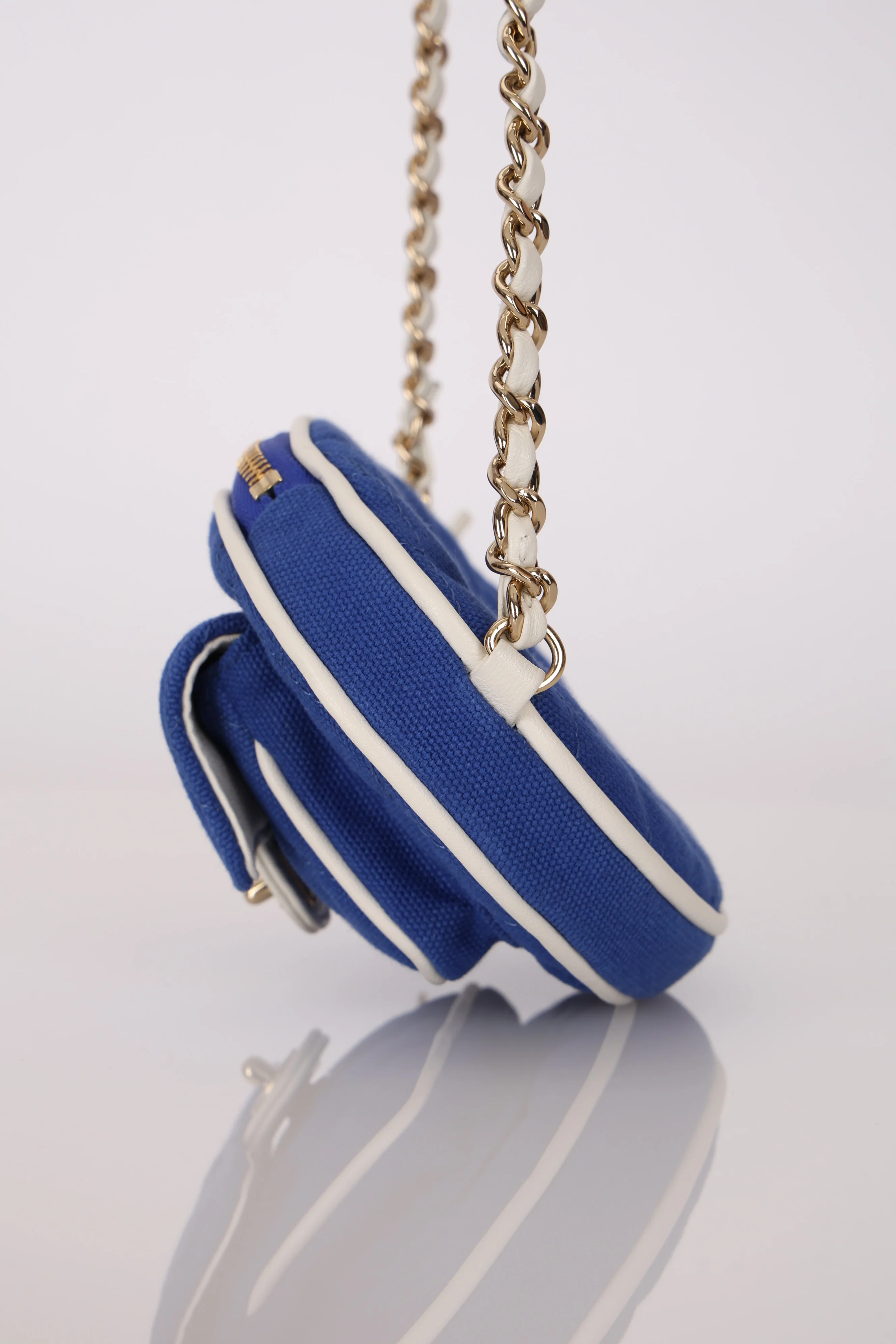 Rare Chanel 23C Runway Tennis Racquet Clutch with Chain - Image 7