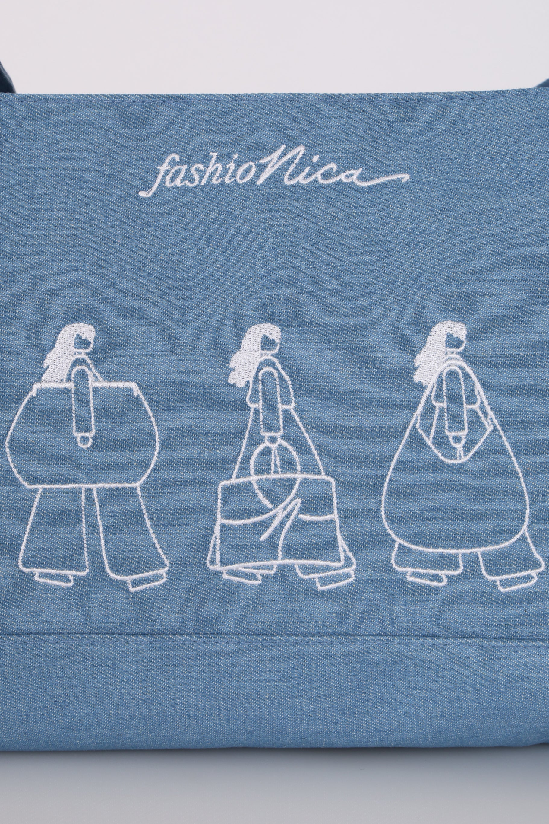 Exclusive FashioNica Fest Denim Zip East West Tote - Image 3