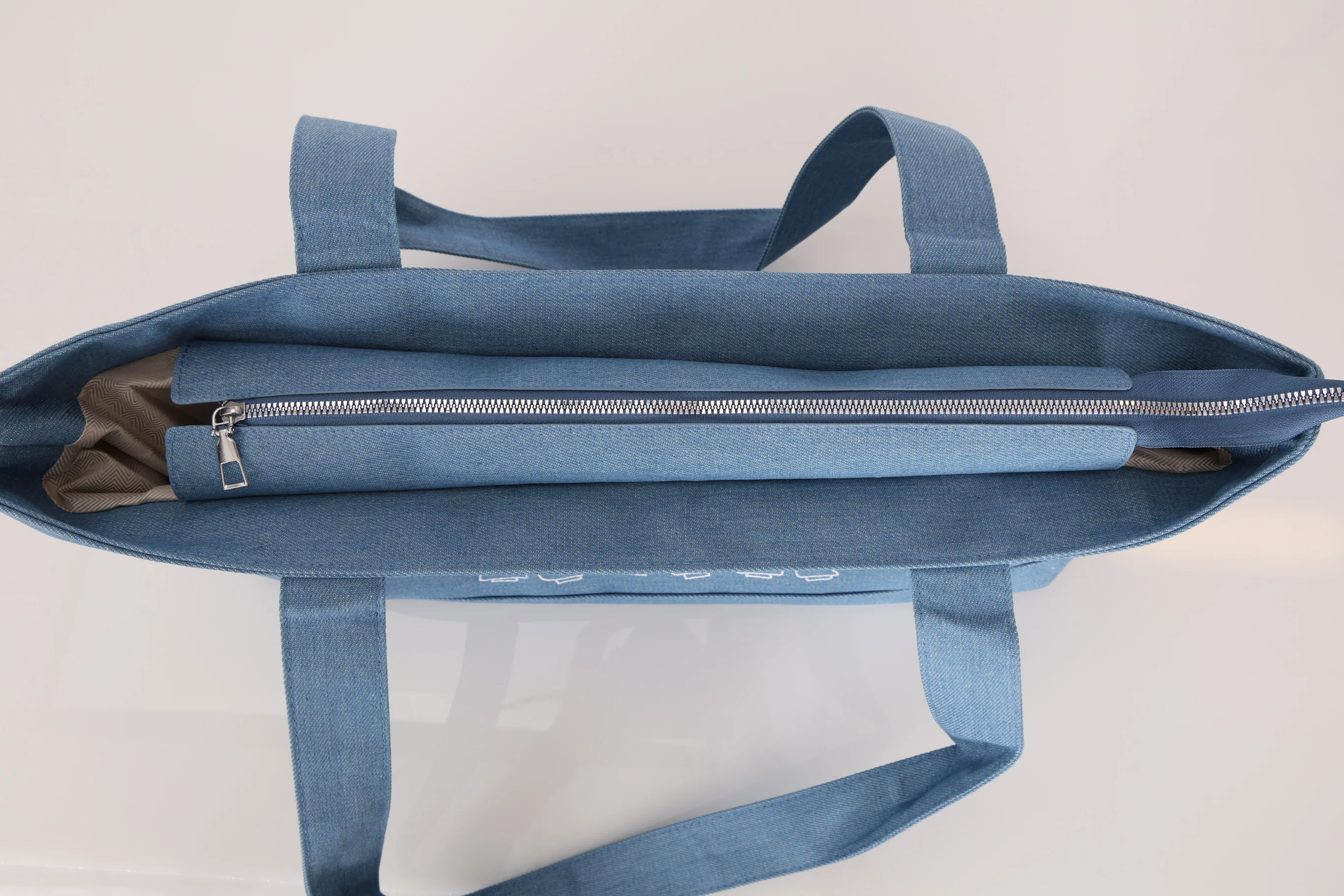 Exclusive FashioNica Fest Denim Zip East West Tote - Image 5