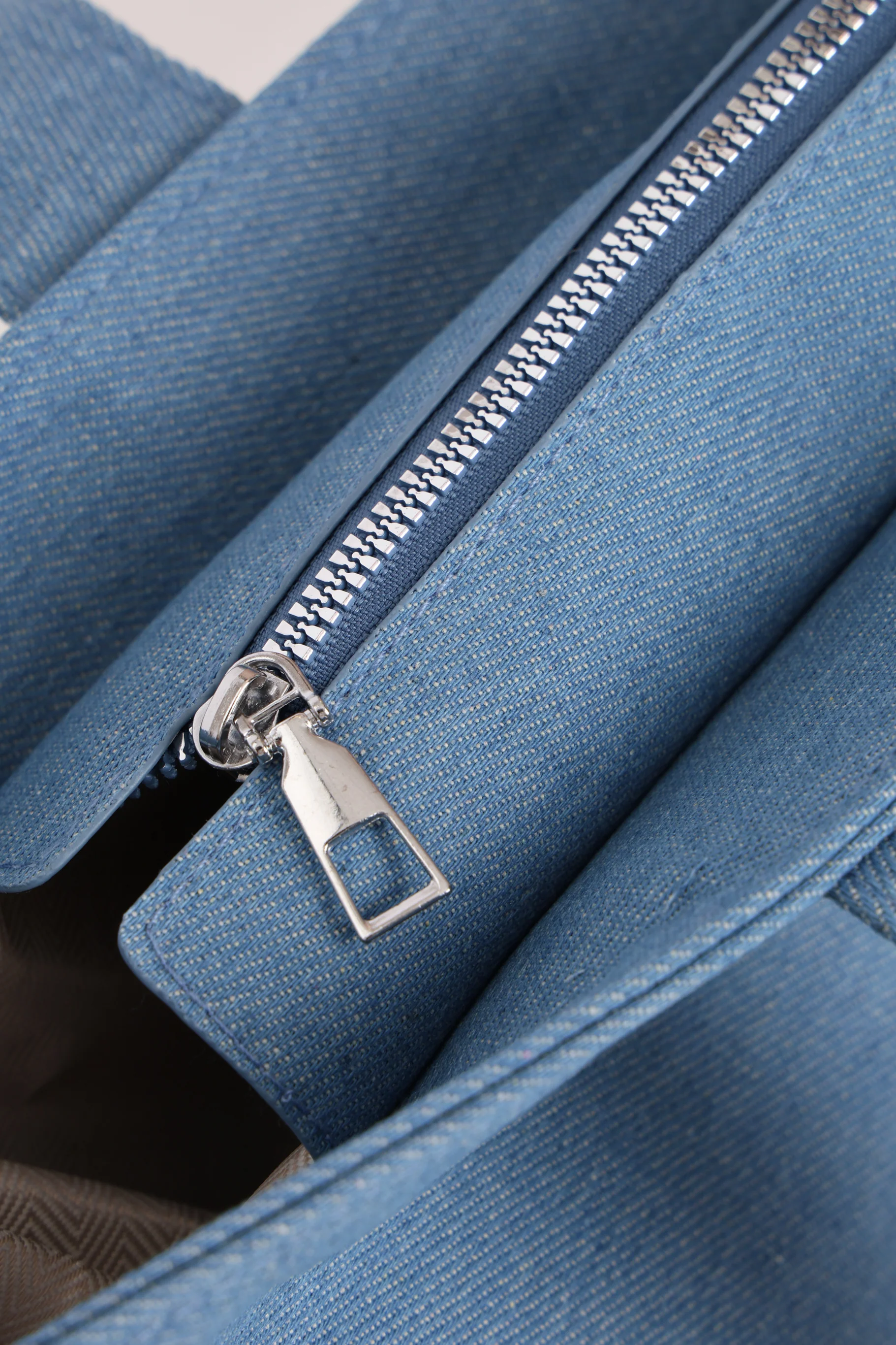 Exclusive FashioNica Fest Denim Zip East West Tote - Image 6