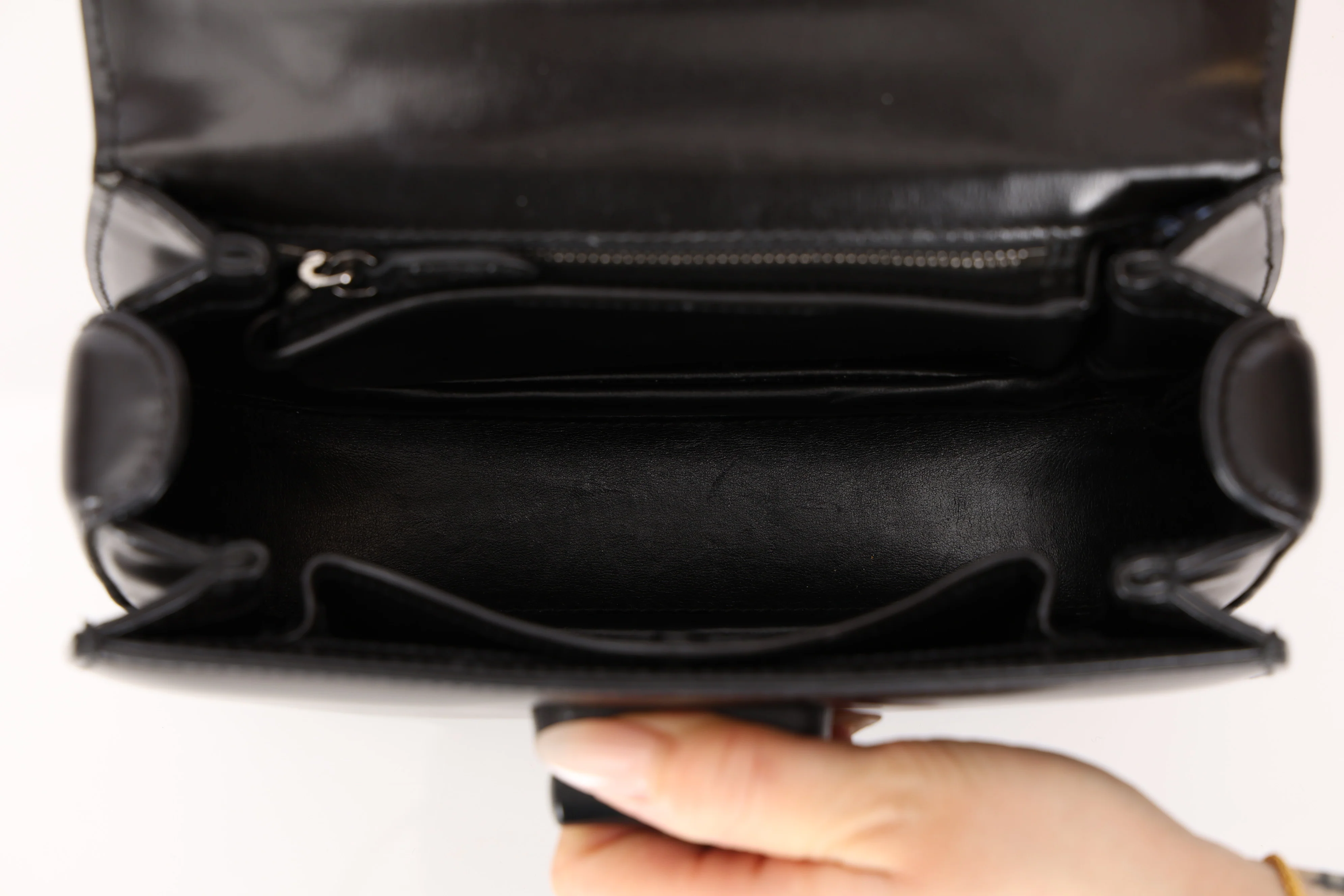 Limited Edition Gucci Dyana Lux Calfskin Monochrome Bamboo 1947 Mini Top Handle Bag - Image 6