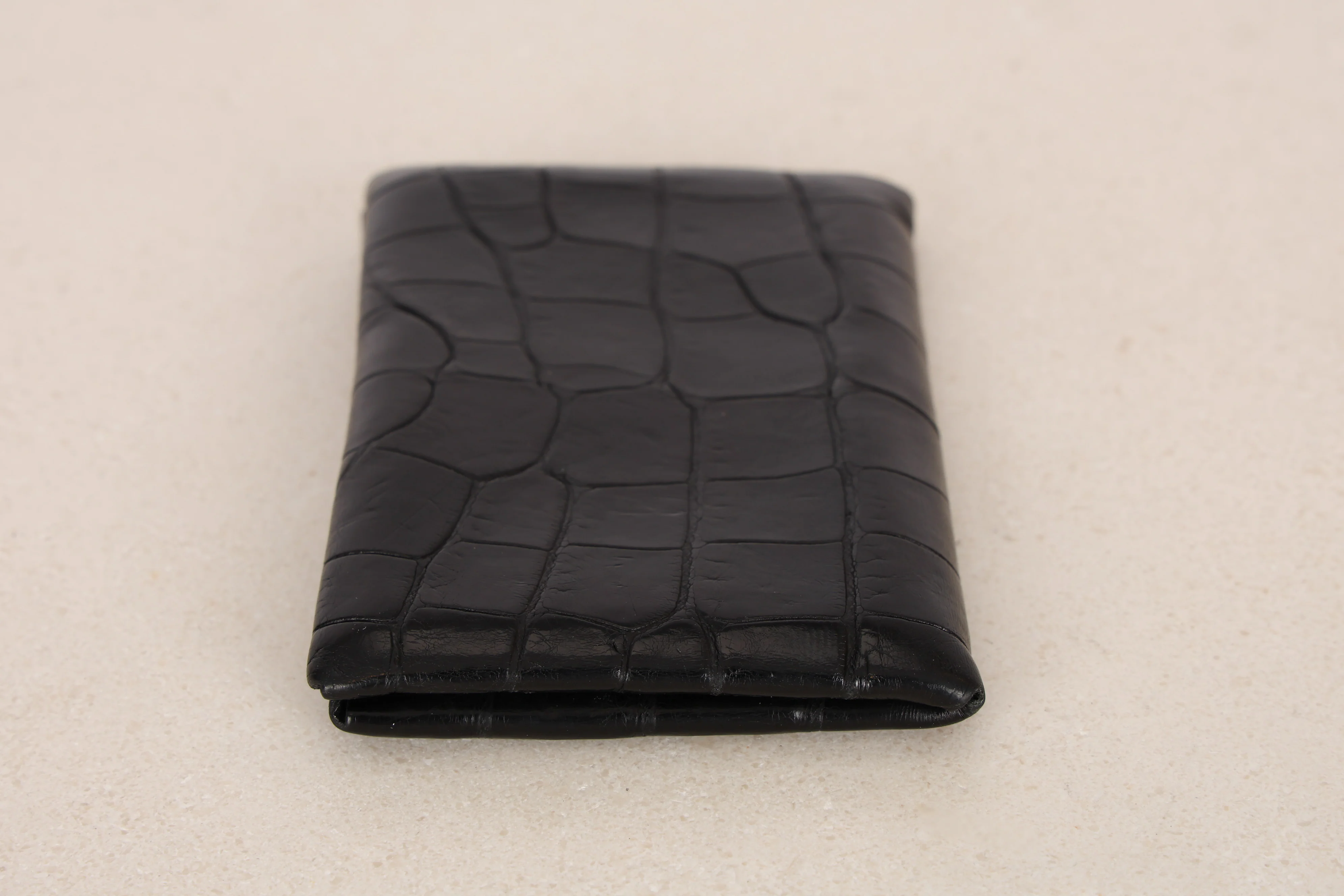 Hermès 2018 Noir Alligator Mississippiensis Calvi Card Case PHW - Image 10