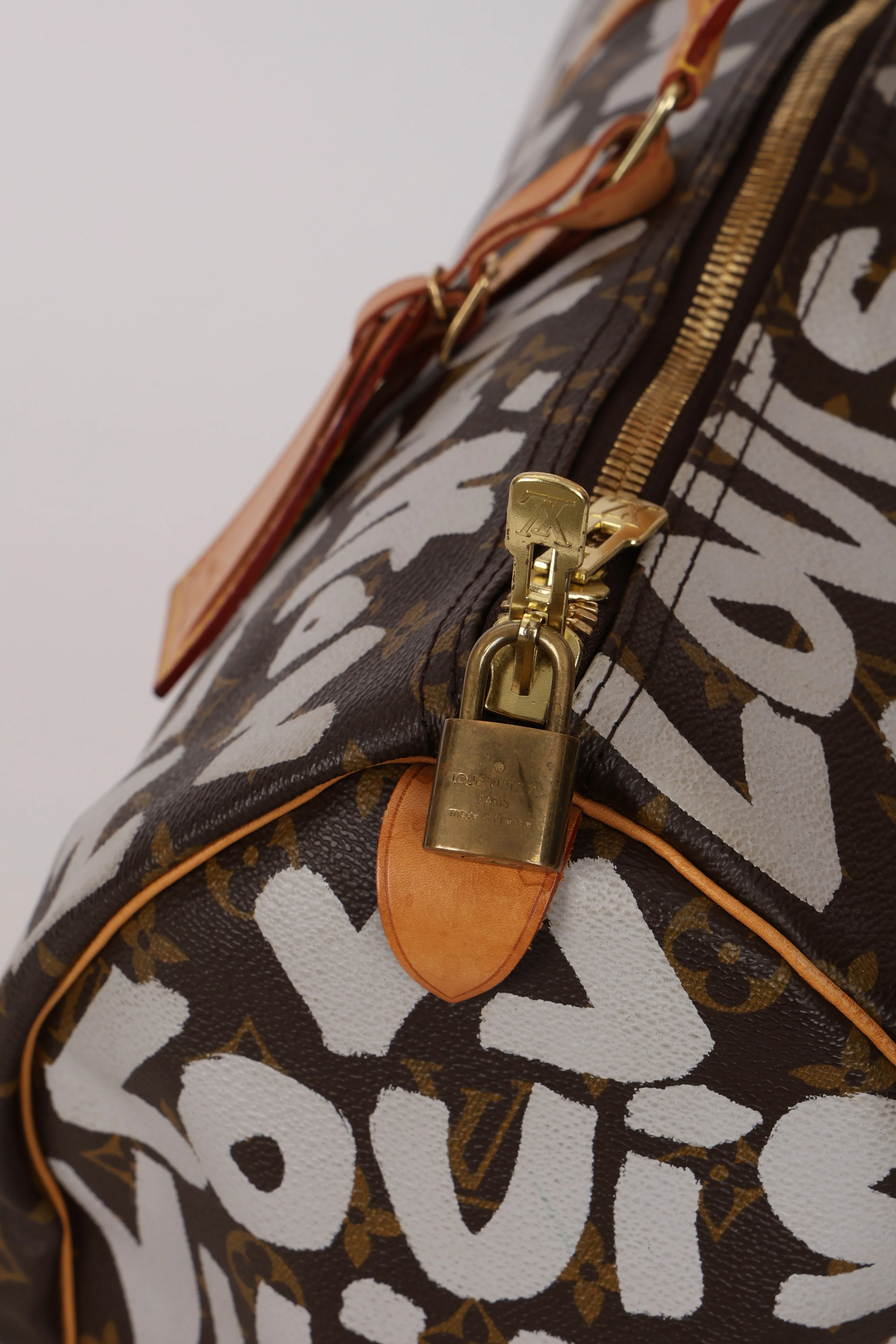 Limited Edition Louis Vuitton x Stephen Sprouse 2001 Graffiti Monogram Keepall 50 - Image 10