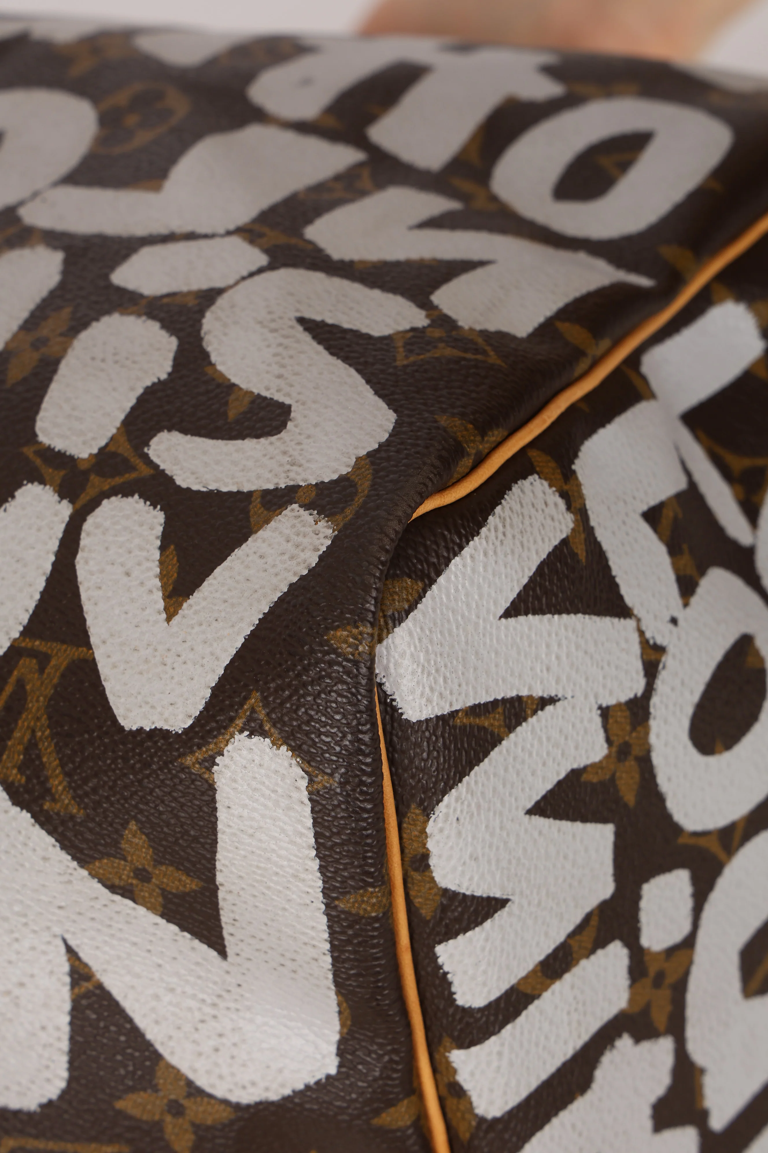 Limited Edition Louis Vuitton x Stephen Sprouse 2001 Graffiti Monogram Keepall 50 - Image 20
