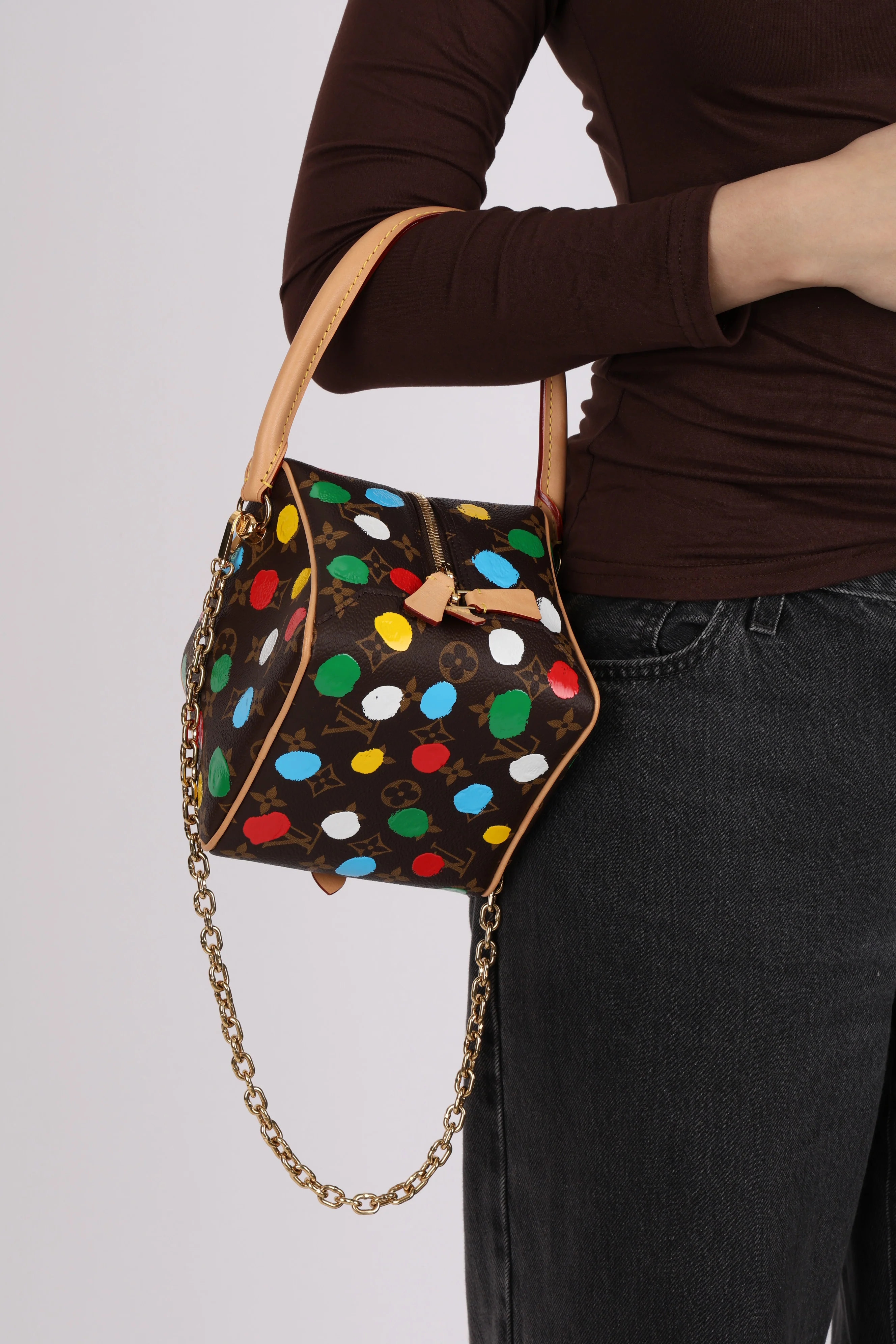 Limited Edition Louis Vuitton x Yayoi Kusama 2022 Painted Dots Square Bag - Image 12