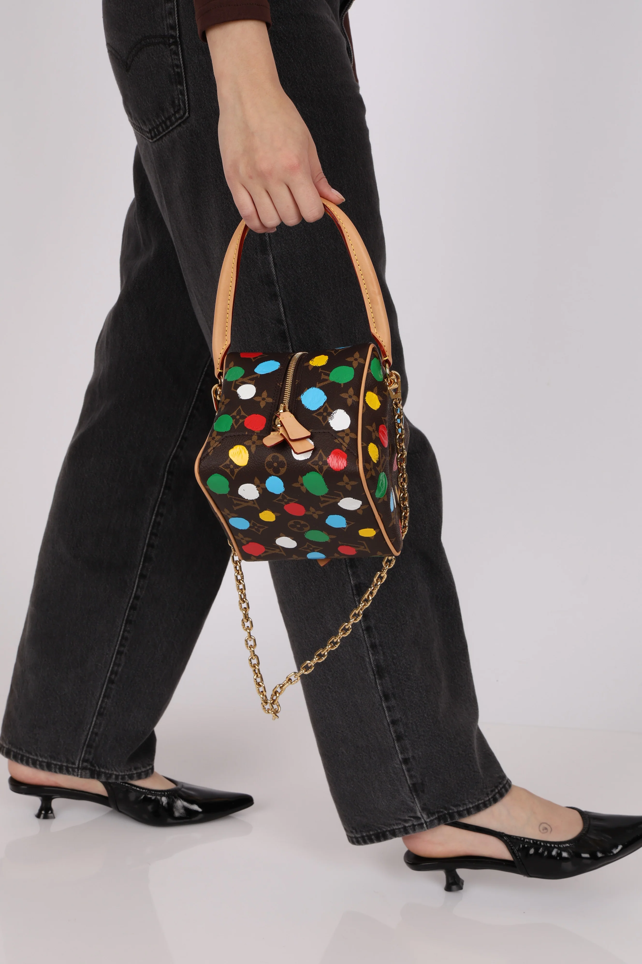 Limited Edition Louis Vuitton x Yayoi Kusama 2022 Painted Dots Square Bag - Image 14