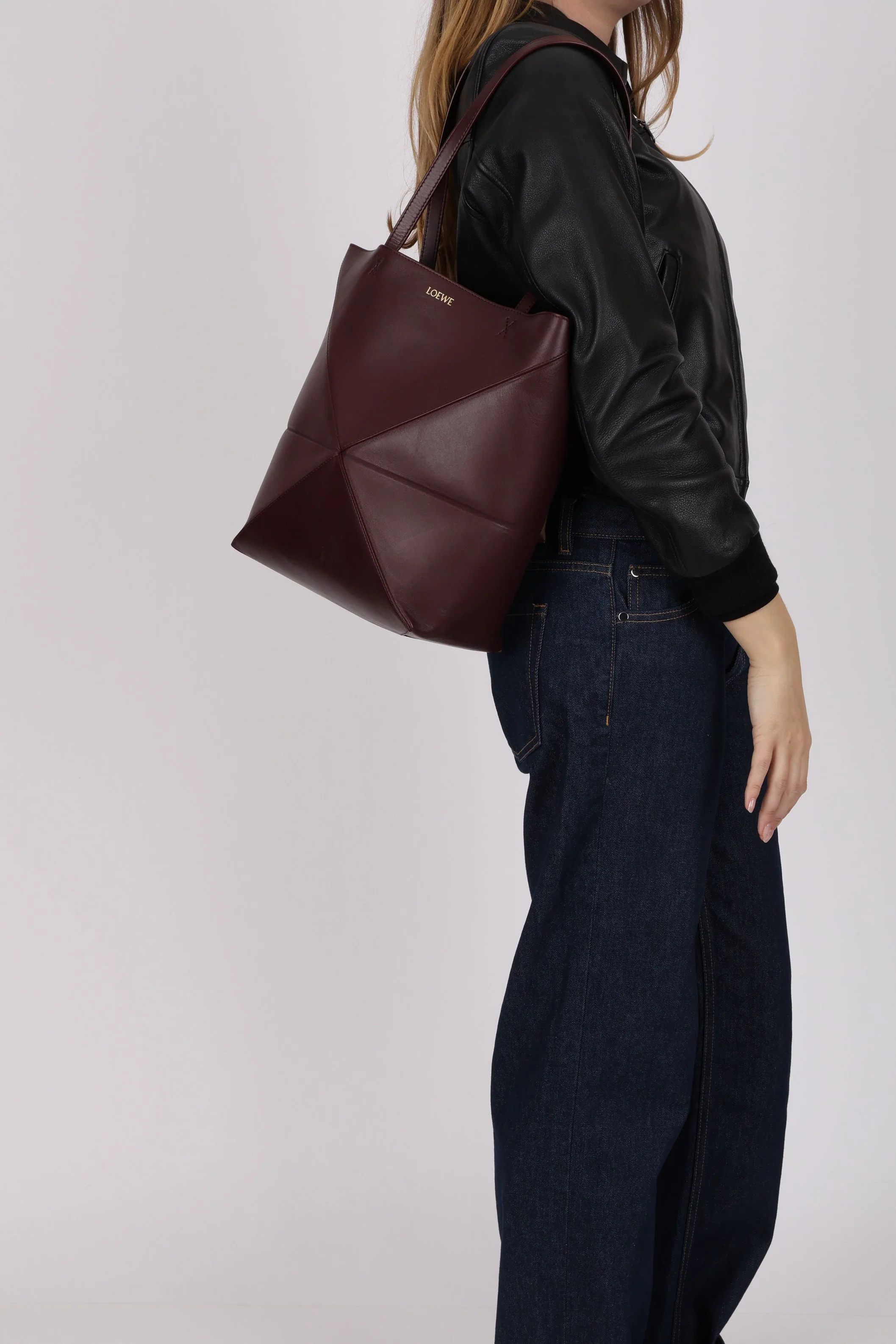 Loewe Bordeaux Medium Puzzle Fold Tote - Image 15
